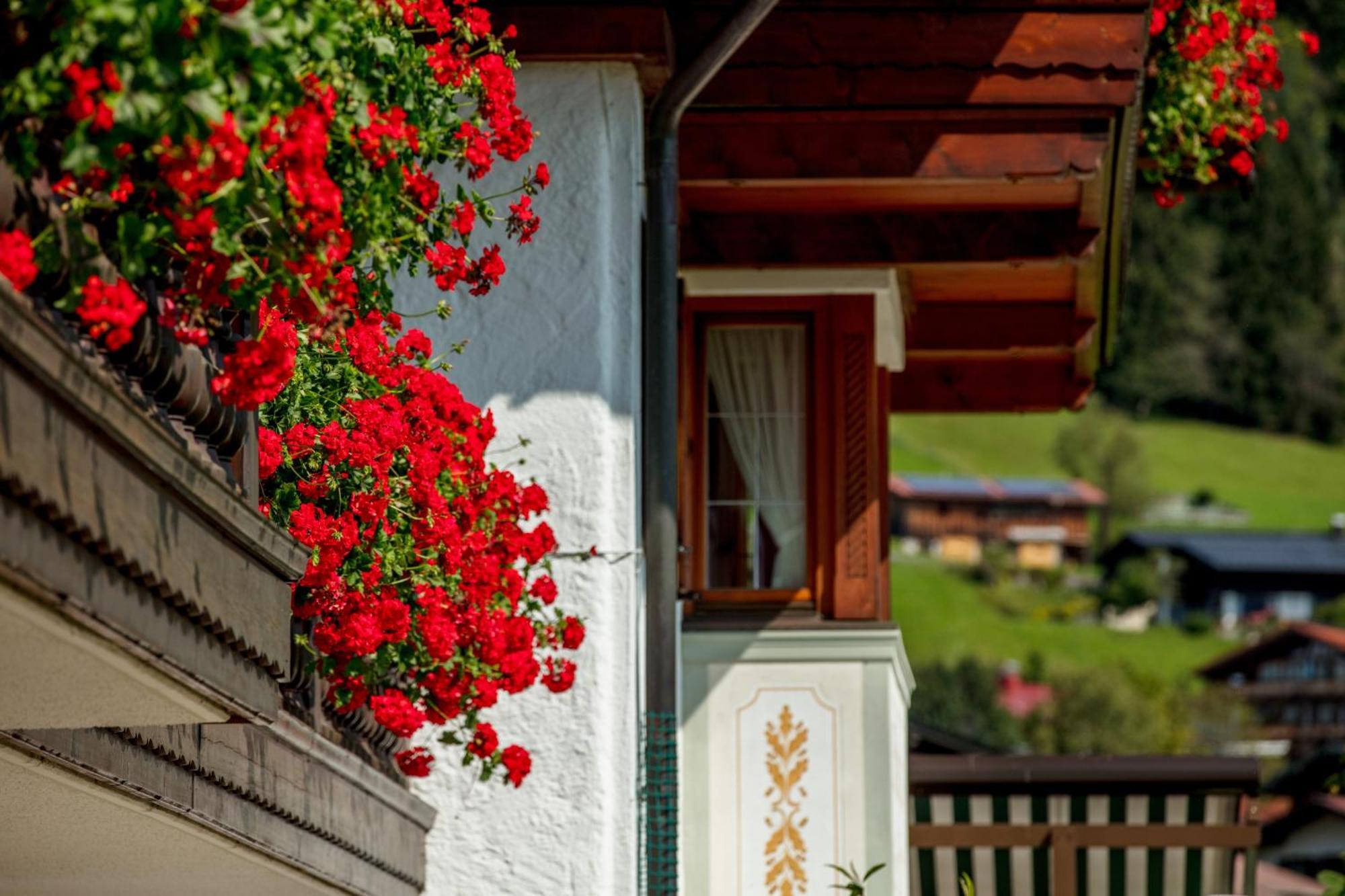 Zum Eichhof Hotel Reit im Winkl Exterior foto